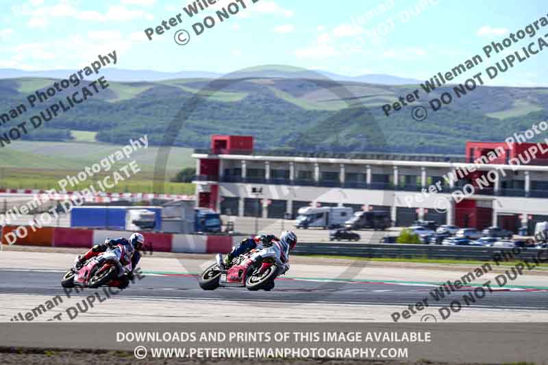 Circuito de Navarra;Spain;event digital images;motorbikes;no limits;peter wileman photography;trackday;trackday digital images